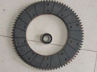 點(diǎn)擊查看詳細(xì)信息<br>標(biāo)題：濰柴6105離合器片 閱讀次數(shù)：1144